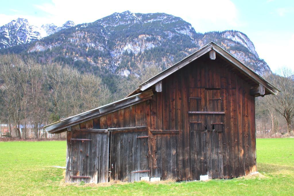 Landhaus Alpenblick Apartment Garmisch-Partenkirchen Ruang foto