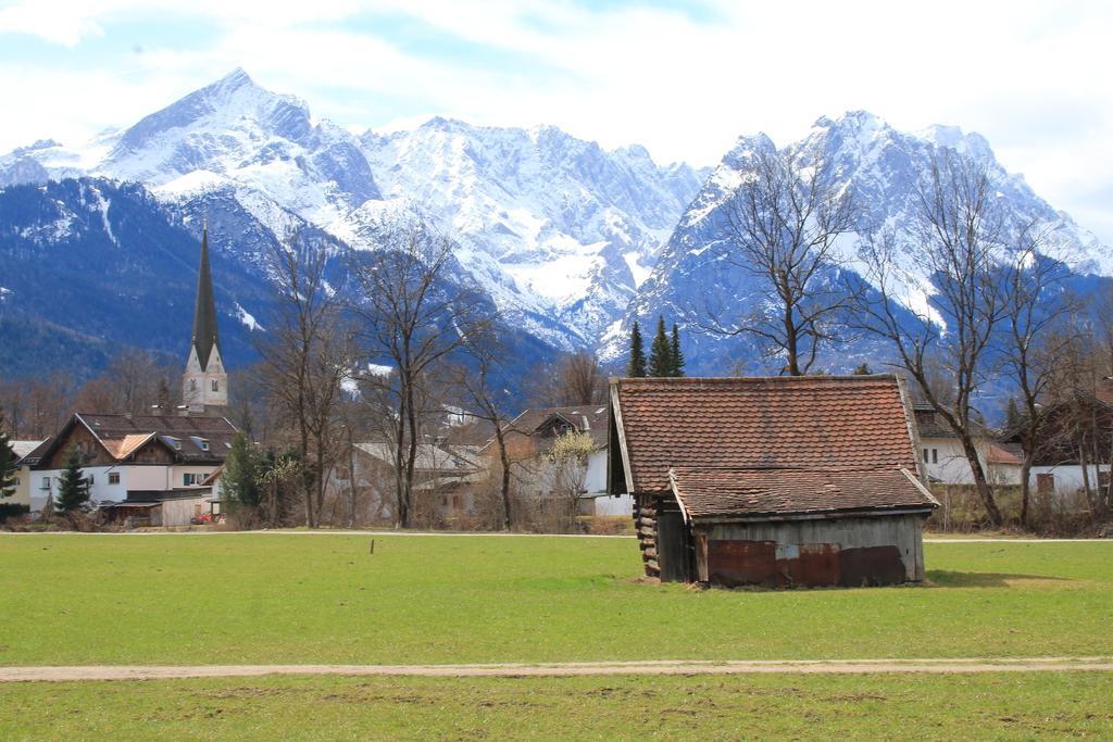 Landhaus Alpenblick Apartment Garmisch-Partenkirchen Ruang foto